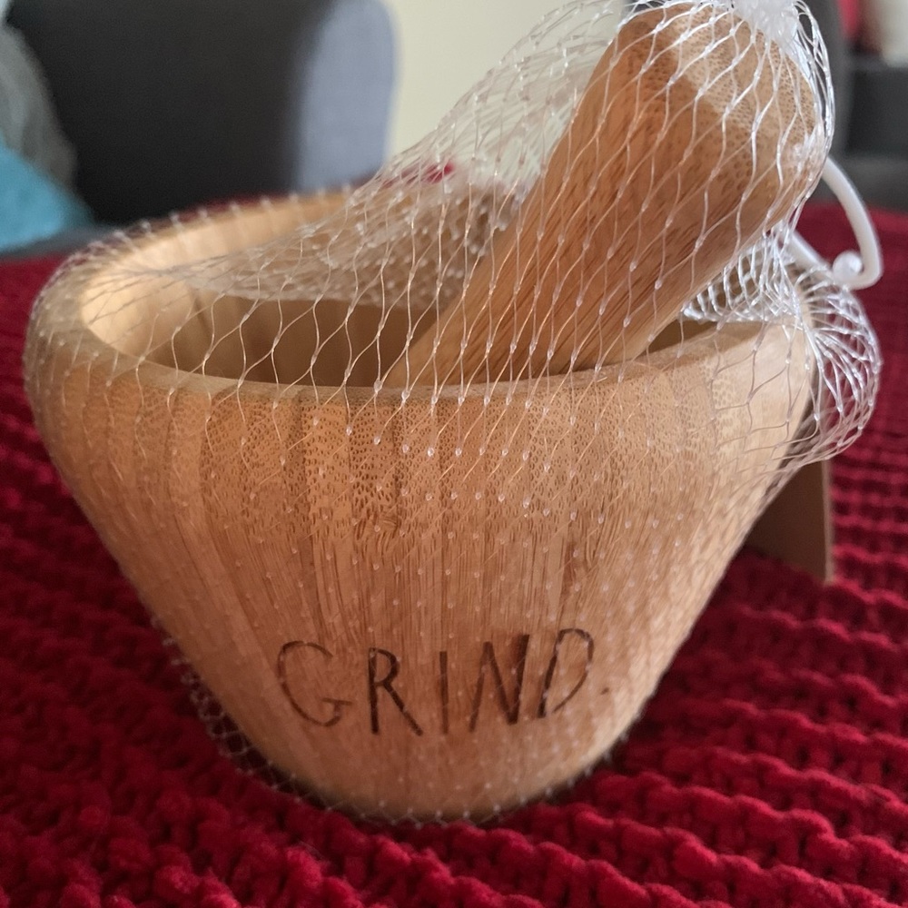 Rae Dunn Mortar & Pestle